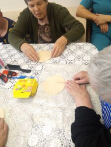 Жаворонки весну кличут!